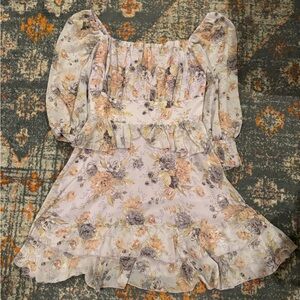 Amazon Floral Midi Dress in Cream, Light Yellow, Gray